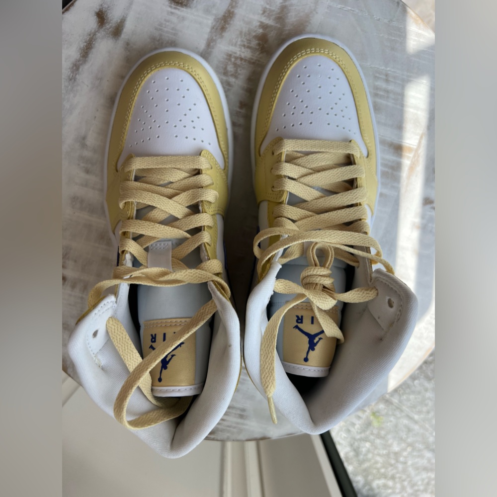 Nike Air Jordan 1 Mid Lemon Wash Lapis 6.5w 5y Basketball Sneakers New - Picture 2 of 10